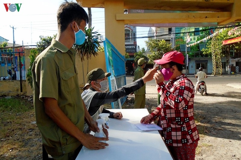 “Siêu thị 0 đồng” về đến vùng biển Bình Thuận